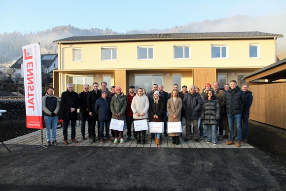 Feierliche Schlüsselübergabe