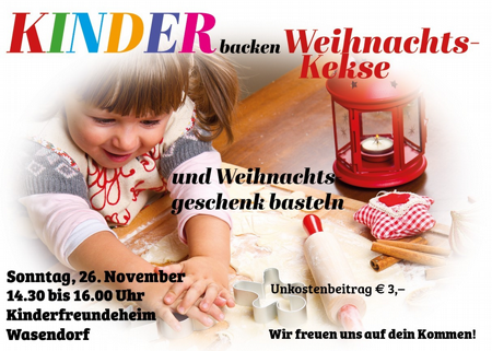 Kinder backen Weihnachtskekse